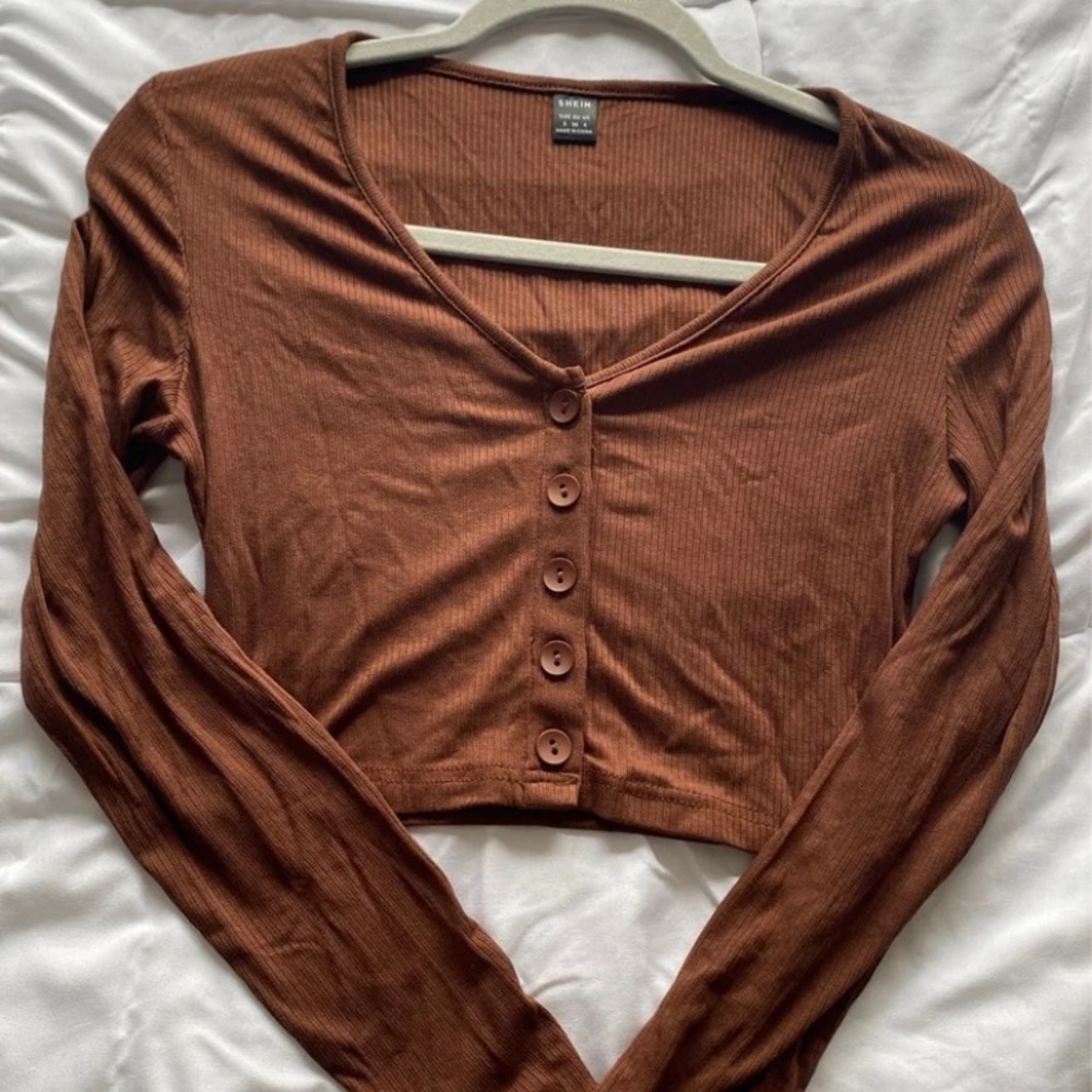 Brown button crop top